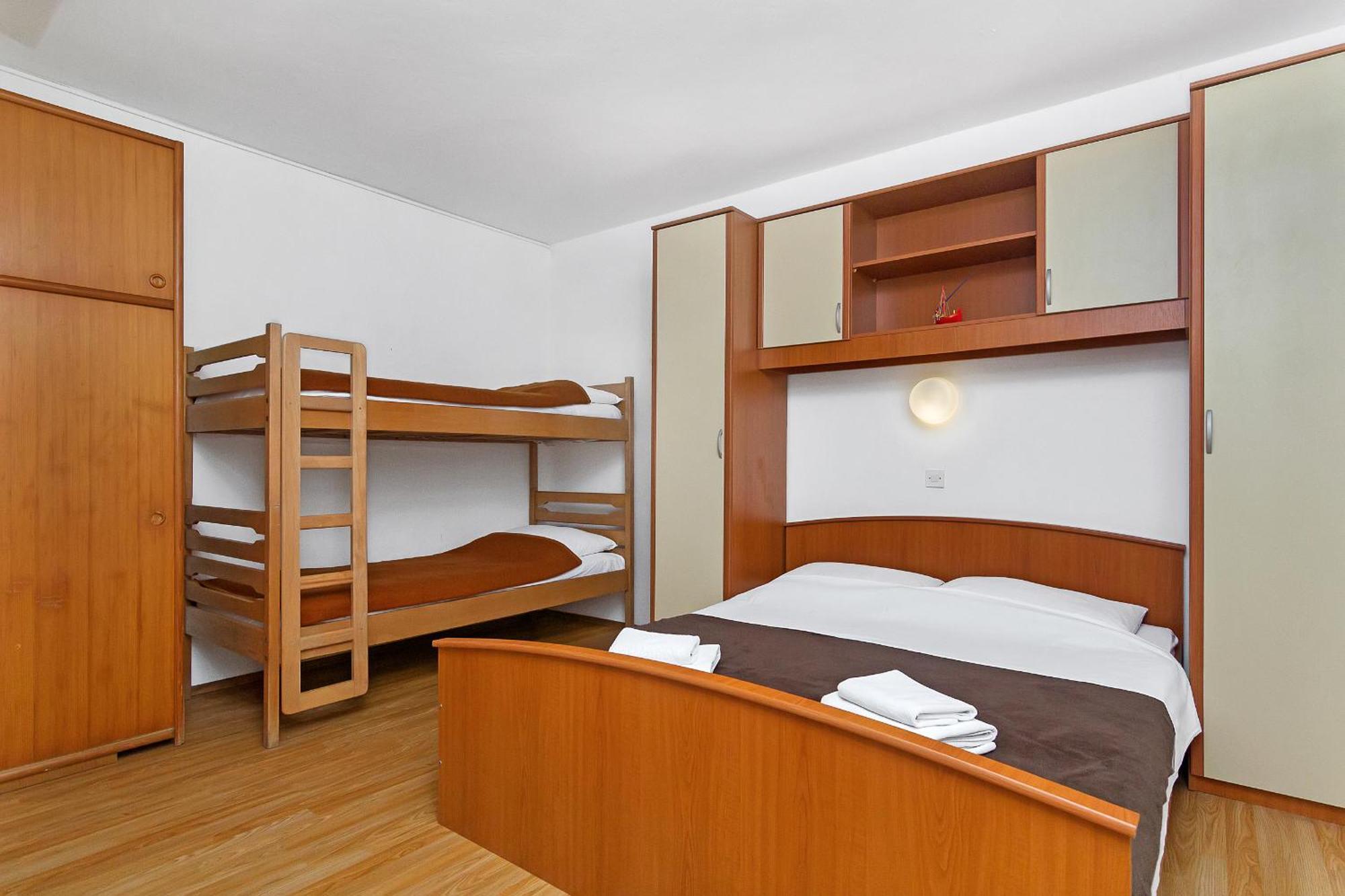 Apartmani Cico Gdinj Exterior foto